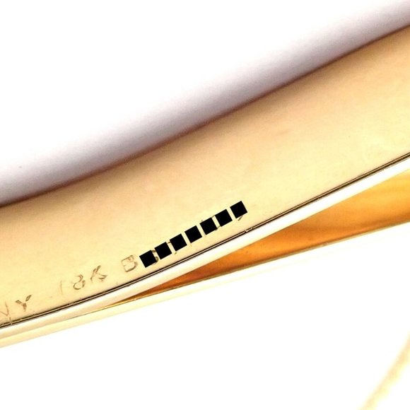 Authentic! Van Cleef & Arpels 18k Yellow Gold Diamond Vintage Alhambra Tie Clip - Picture 6 of 9
